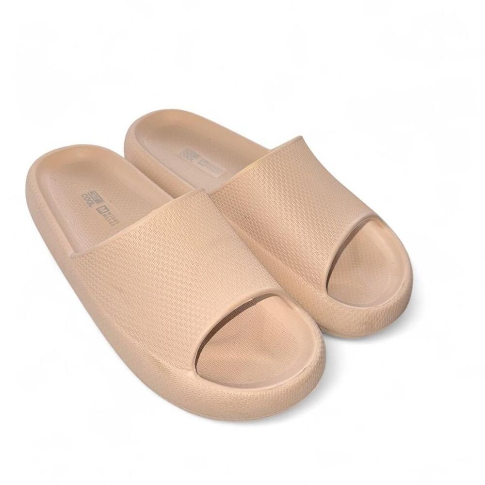 32-degrees Women's Tan and Cream Slides